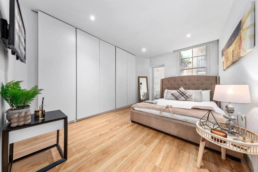 3 Bedroom Apartment In Haymarket Central London Sleep 10 Hy2 Exterior foto