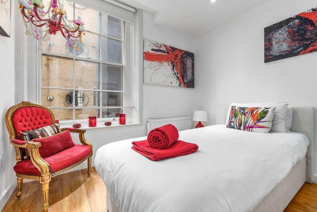 3 Bedroom Apartment In Haymarket Central London Sleep 10 Hy2 Exterior foto